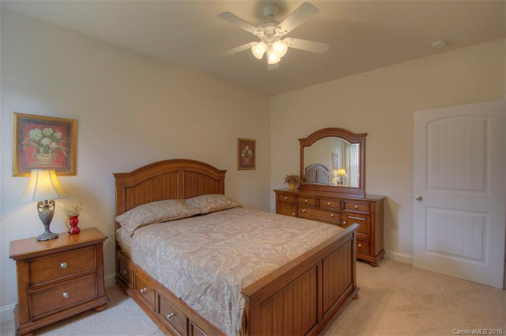 Olde Stonegate - Residential