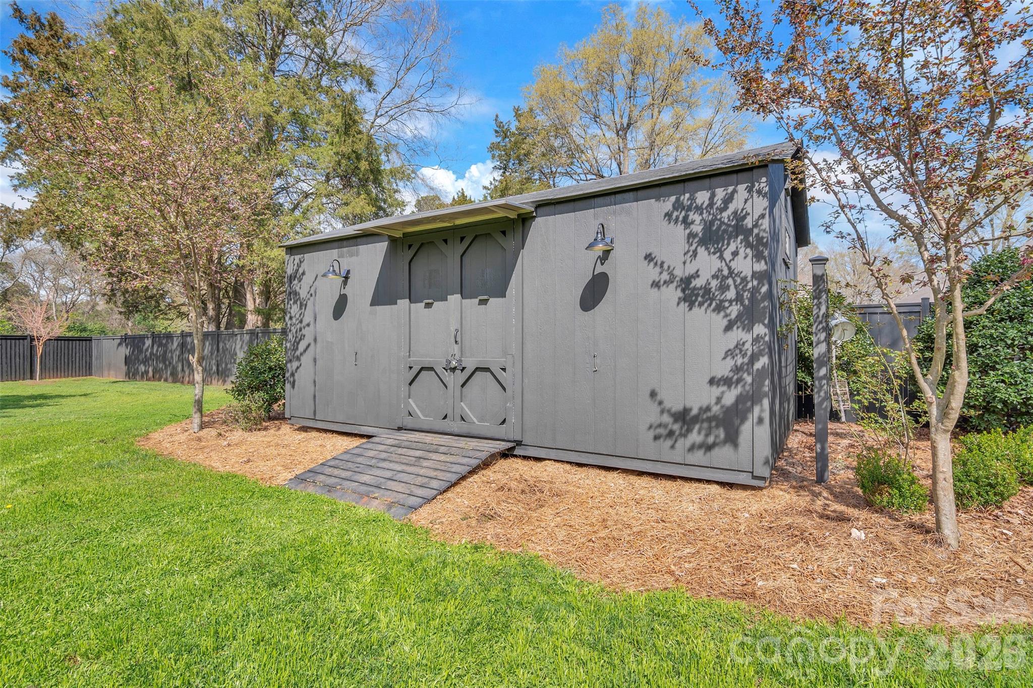 Hutchinson Place - Residential