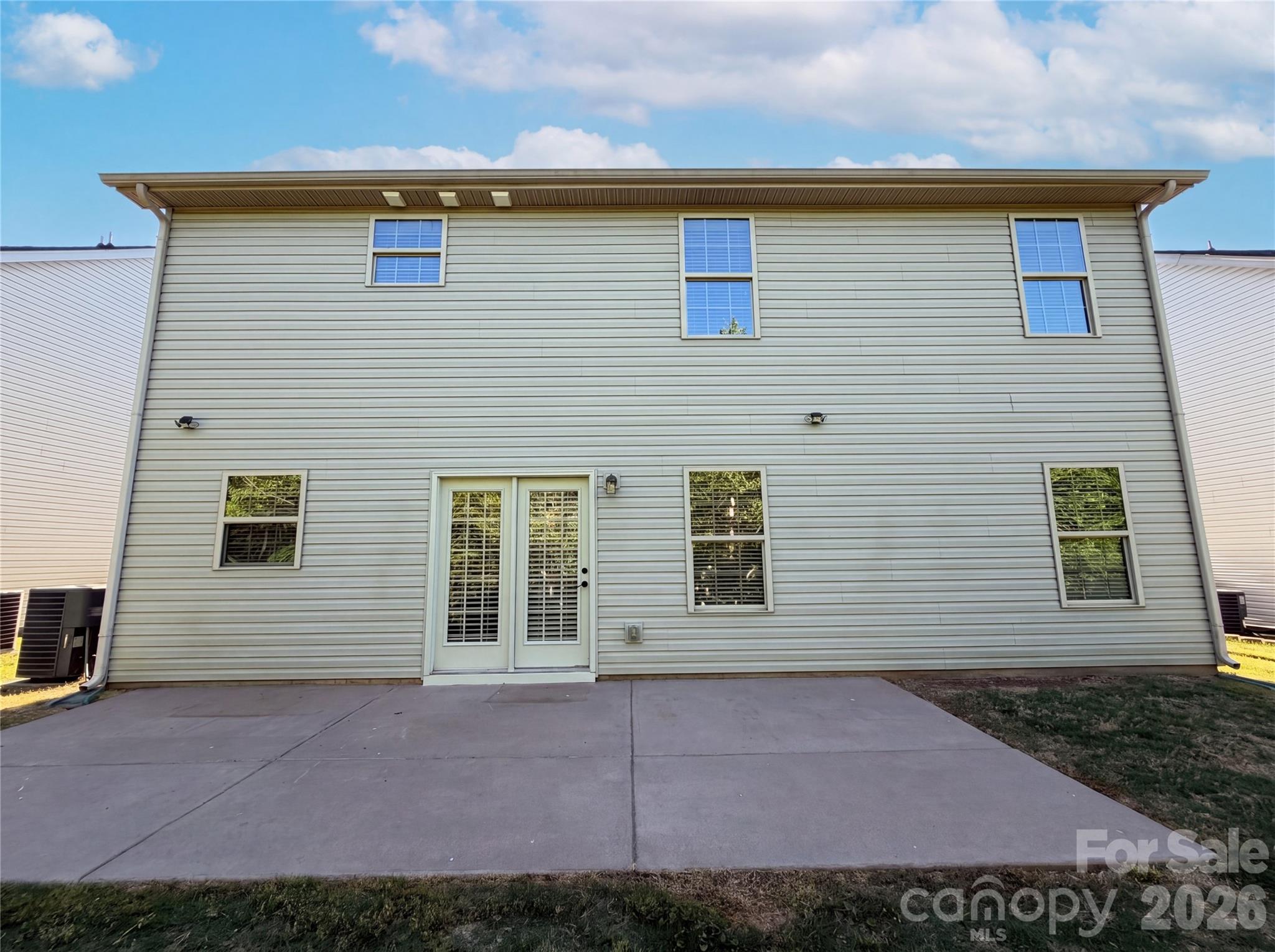 1303 Farm Branch Drive SW