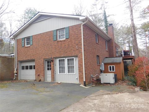 A home in Hendersonville