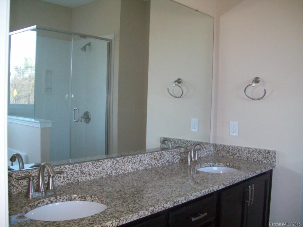 Stowe Manor - Residential