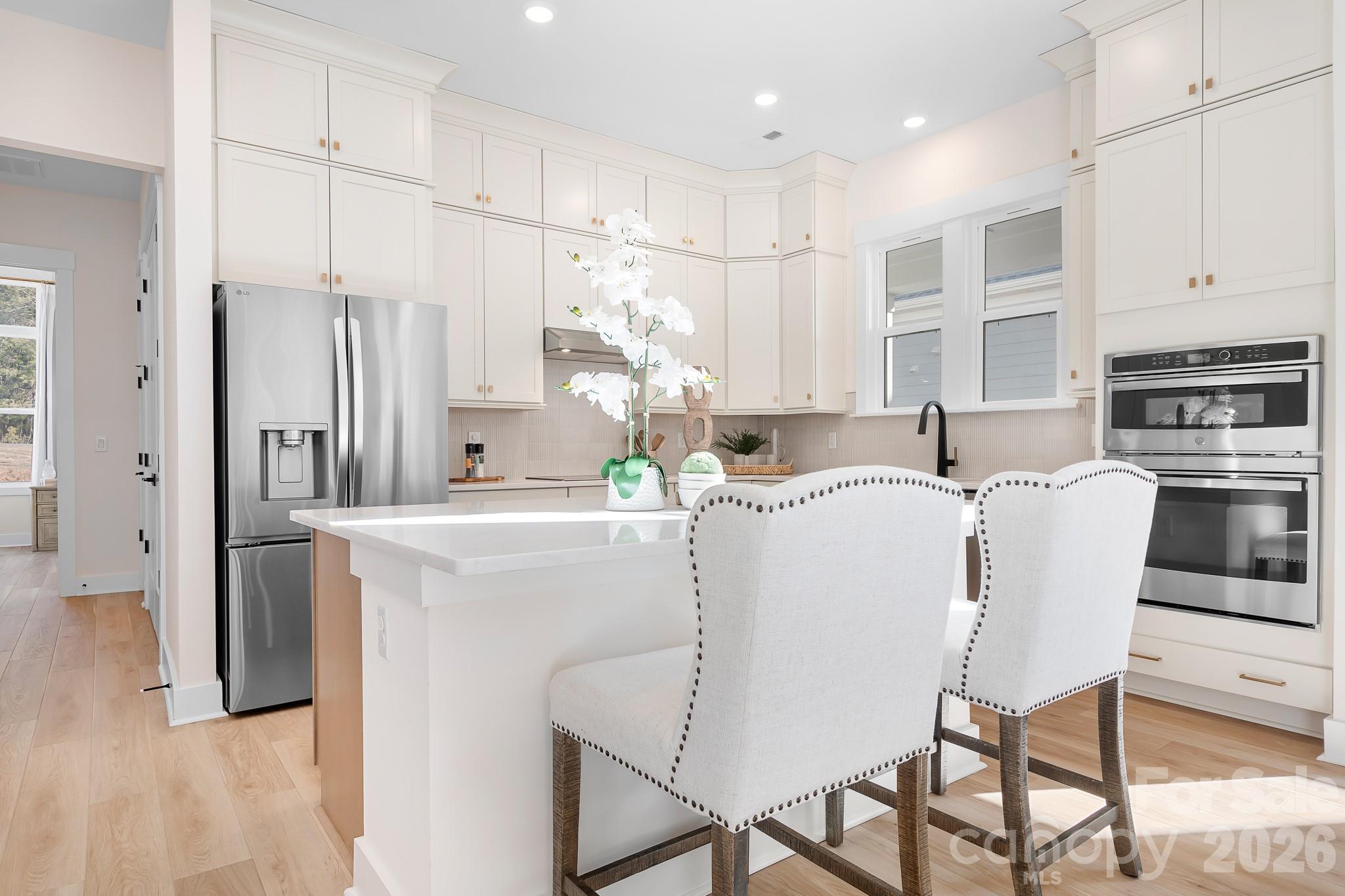 Lakeside Pointe - Residential