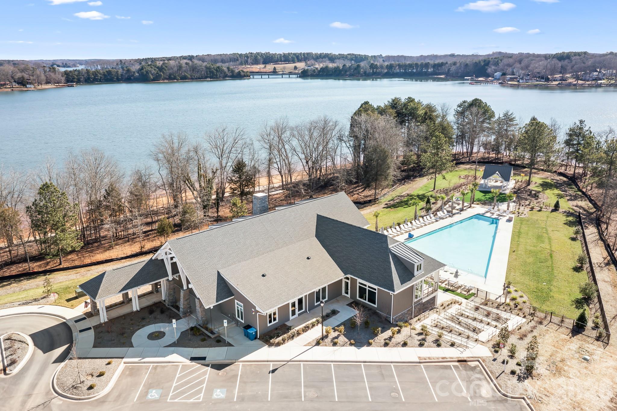 Lakeside Pointe - Residential
