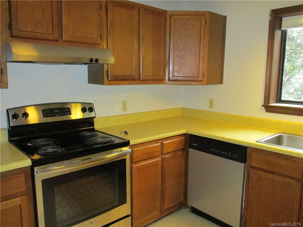 Laurel Park Villas - Residential