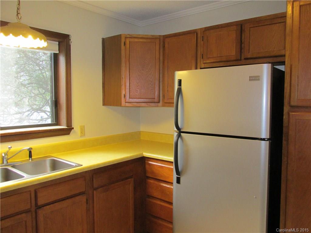 Laurel Park Villas - Residential