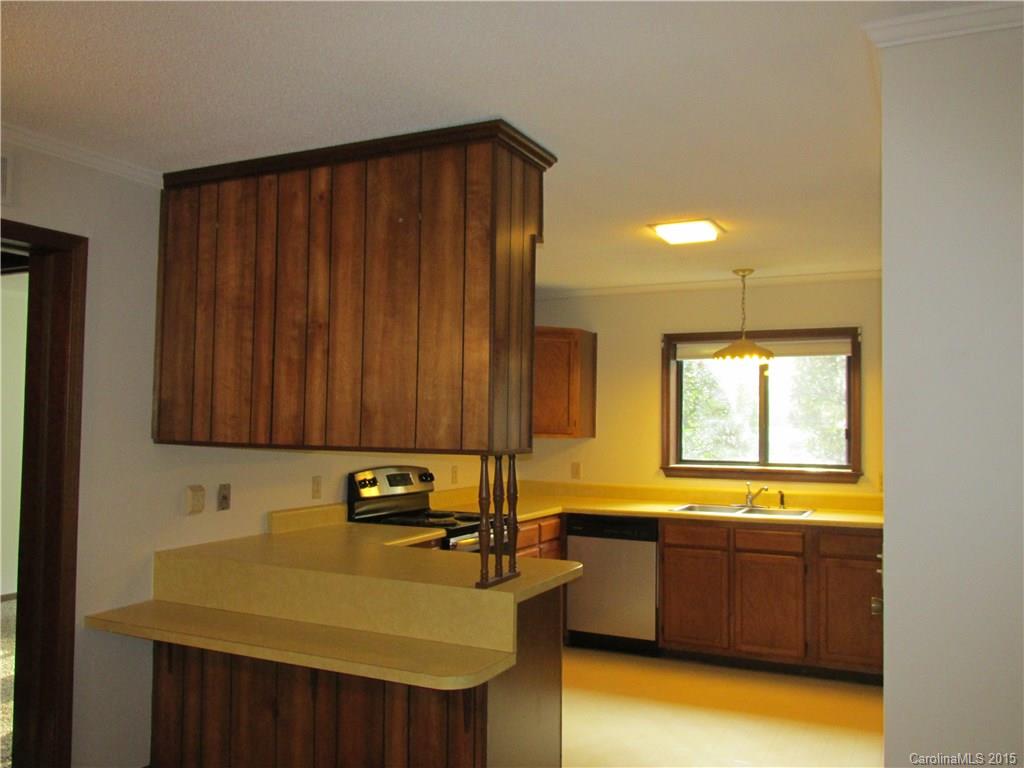 Laurel Park Villas - Residential