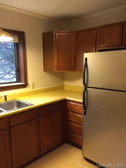 Laurel Park Villas - Residential