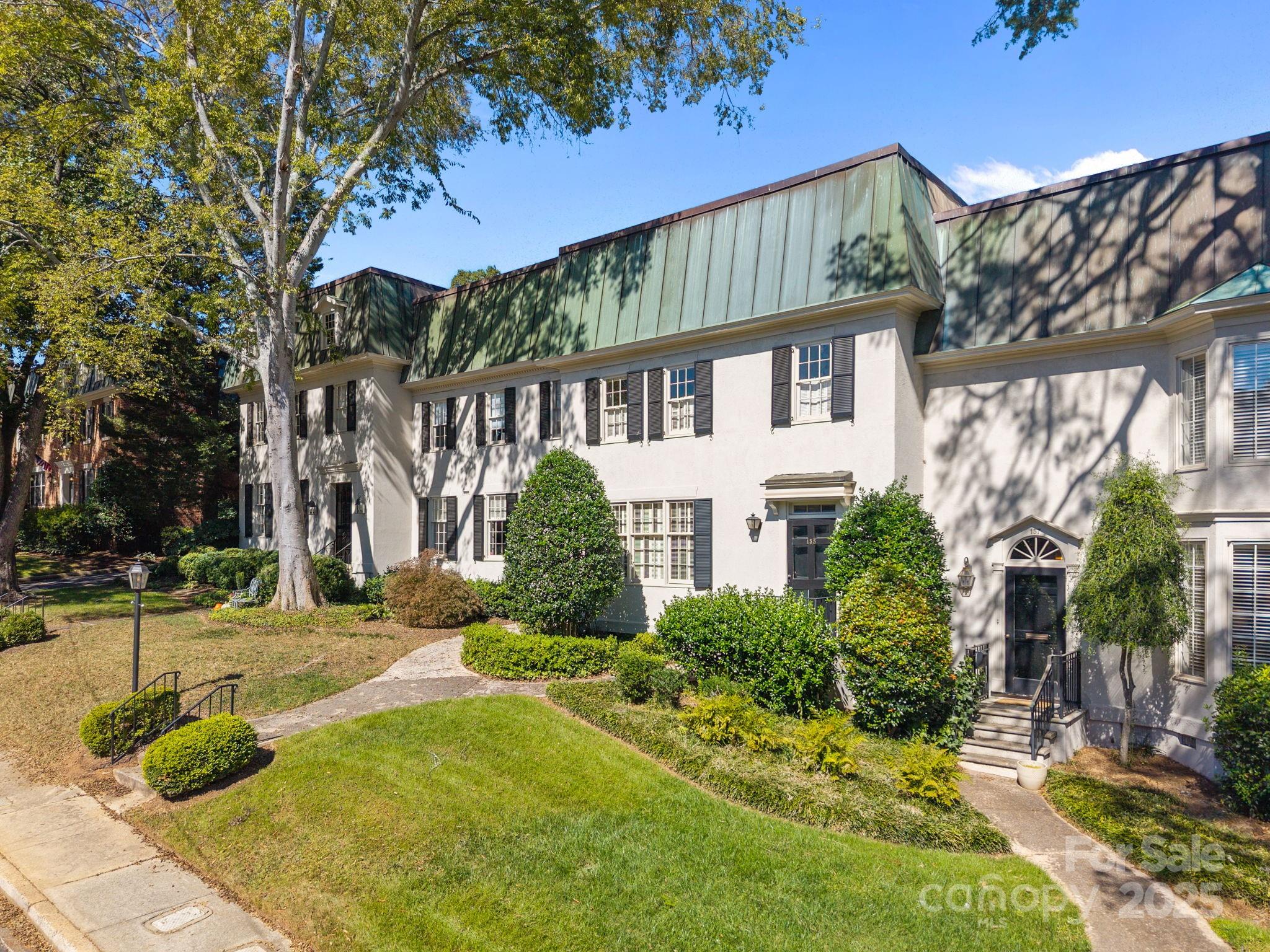 155 Perrin Place