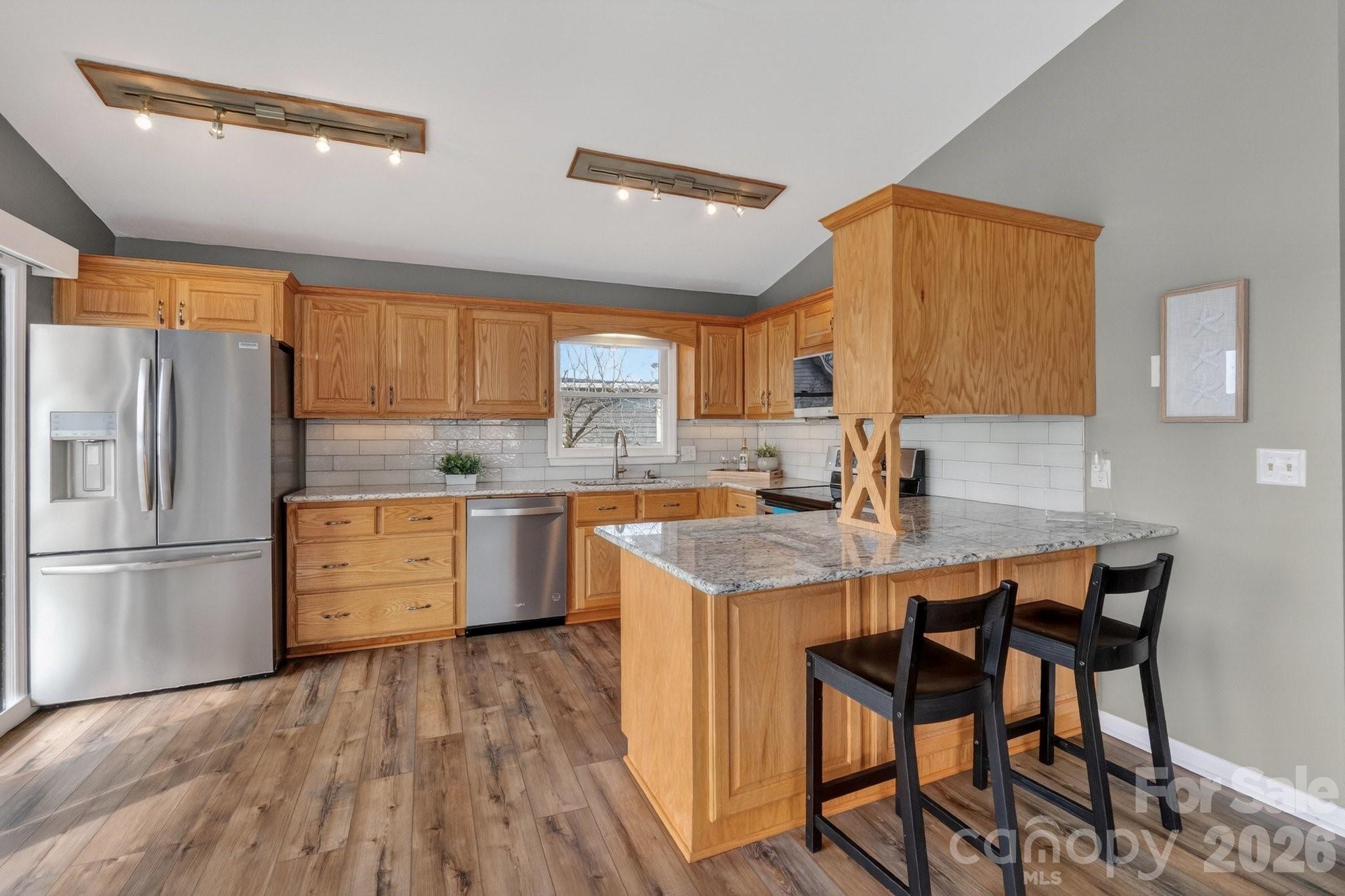 Dixie Shores - Residential