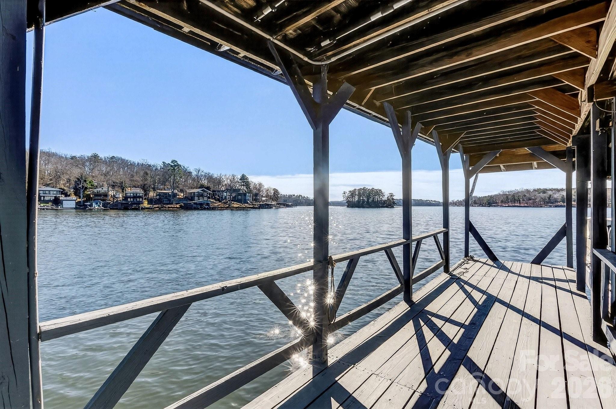 254 N Shoreline Drive