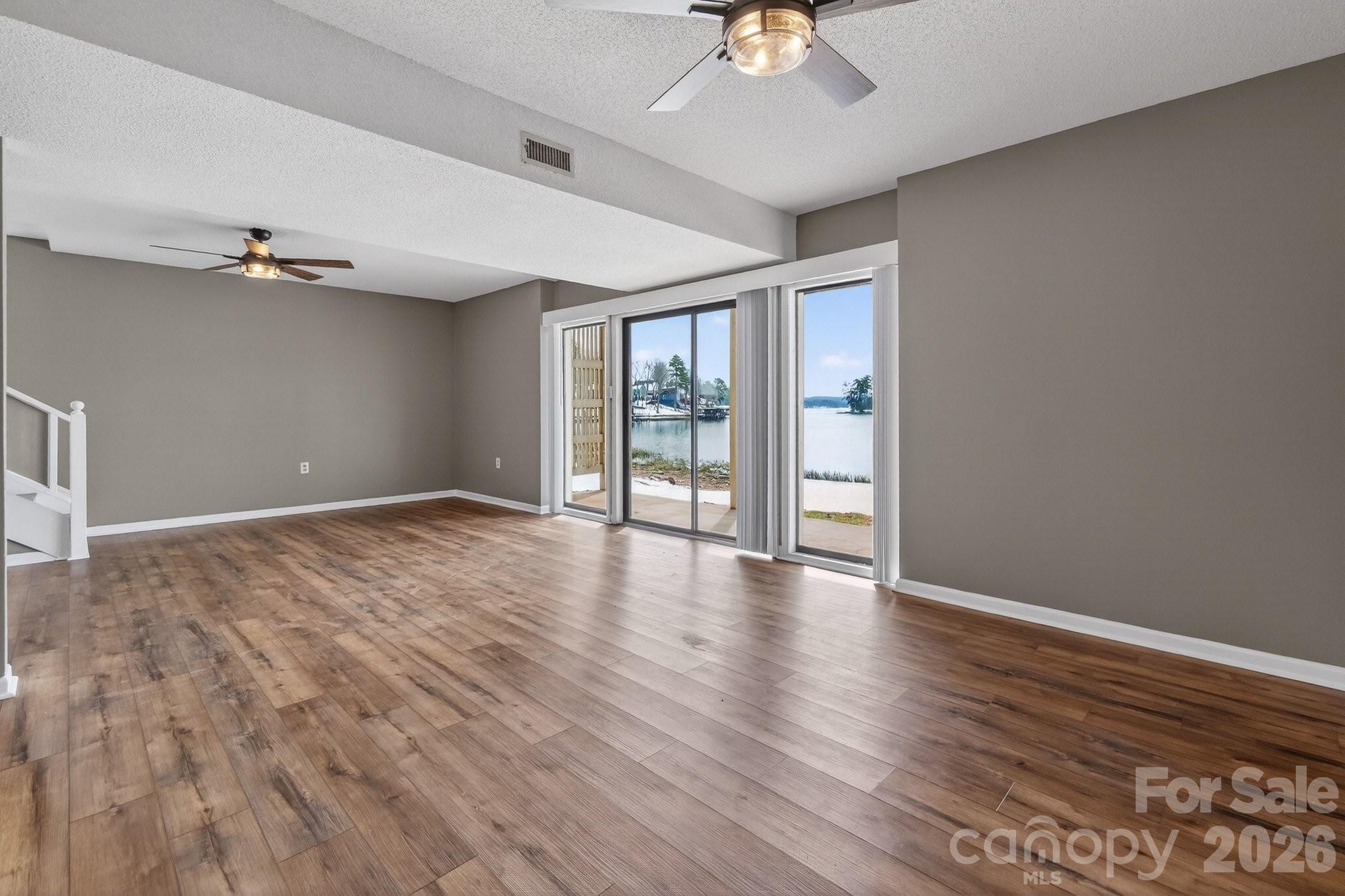 Dixie Shores - Residential