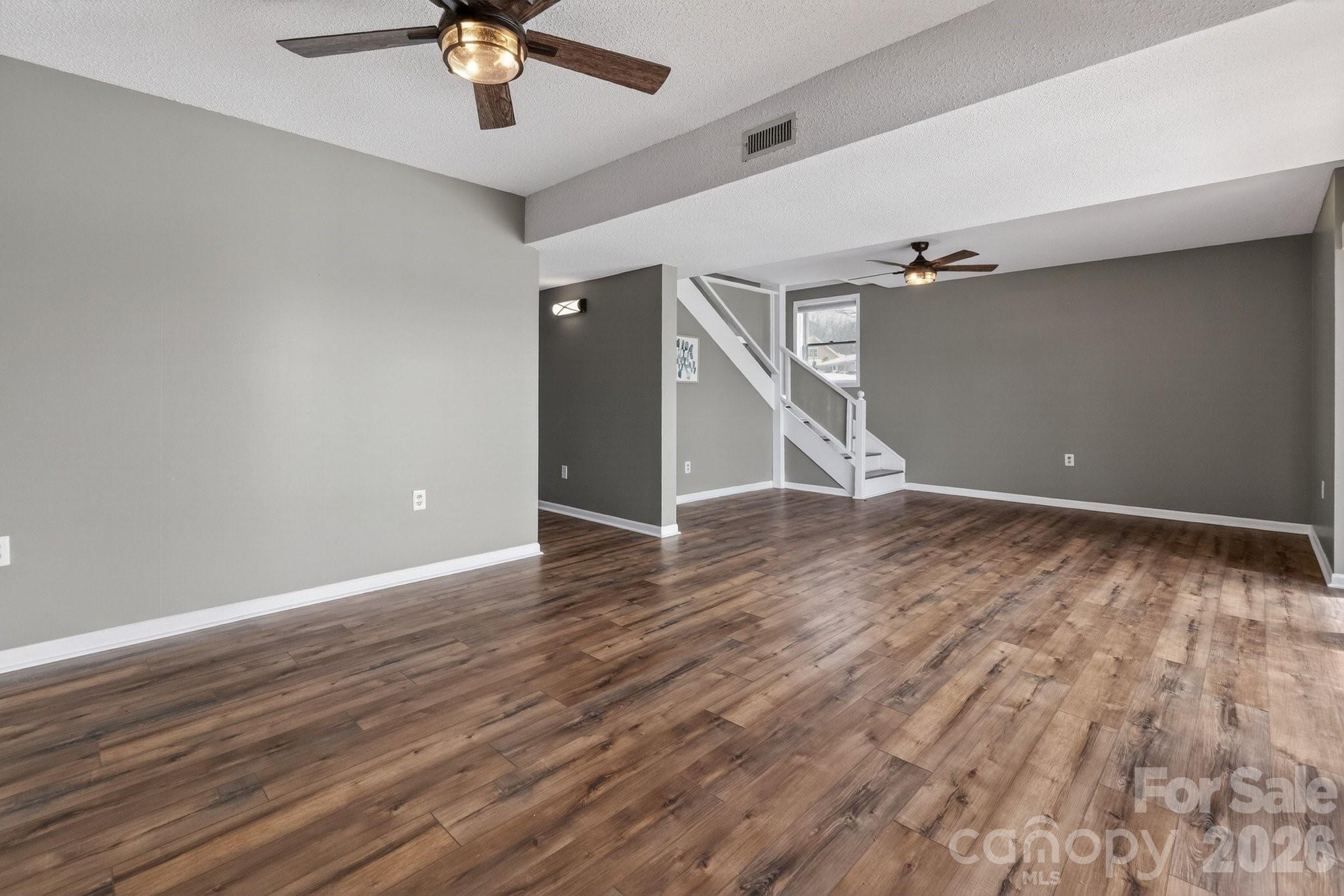 Dixie Shores - Residential