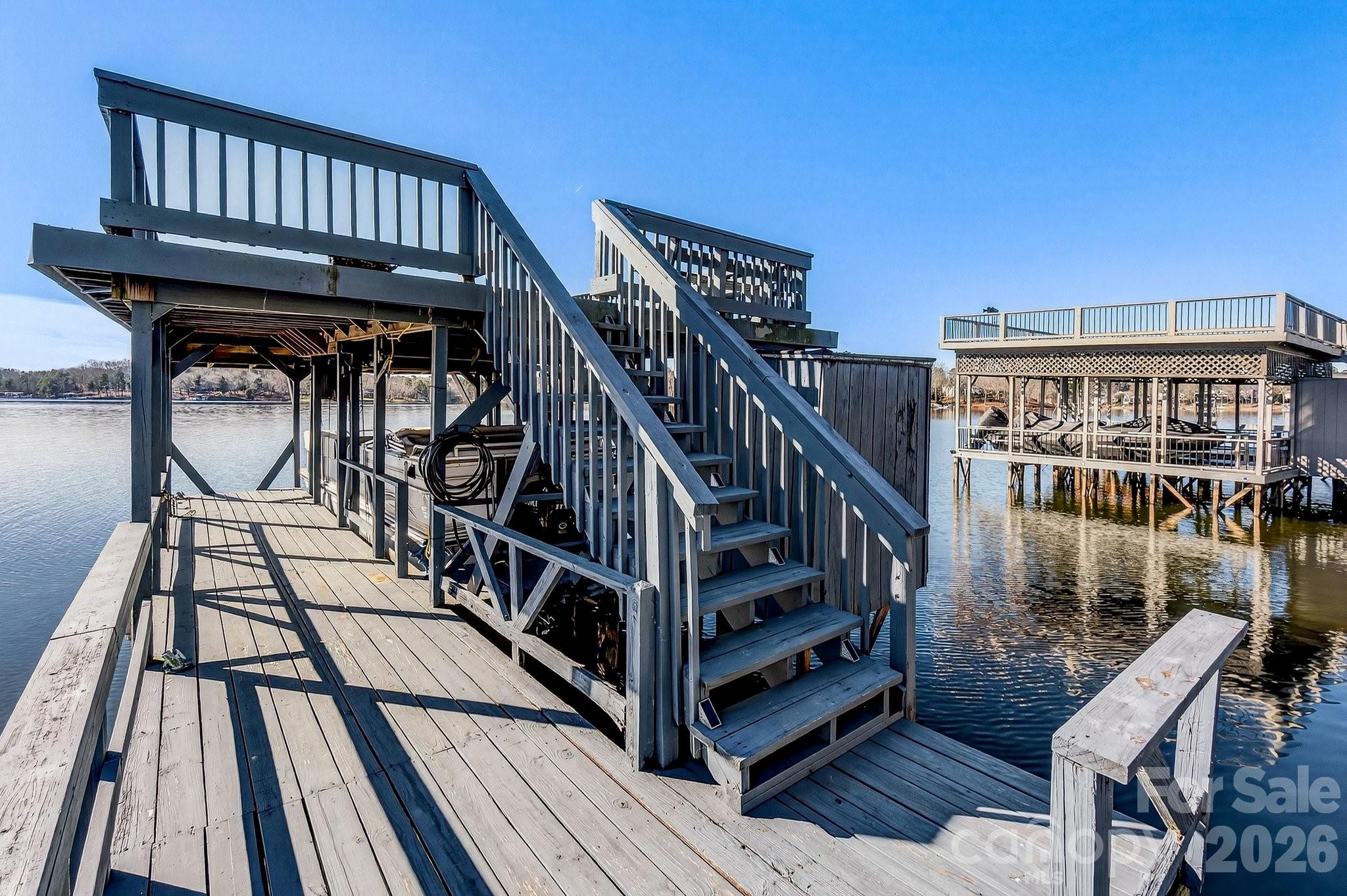 Dixie Shores - Residential