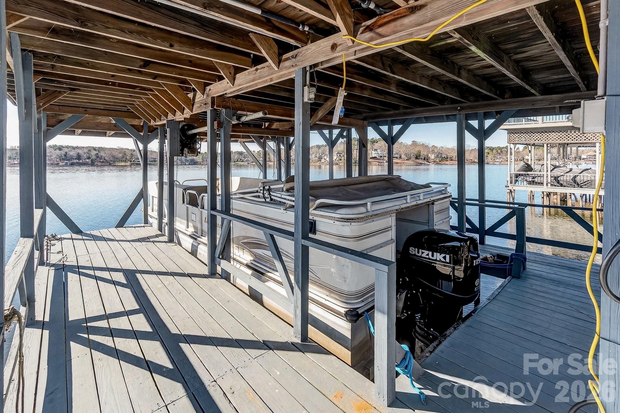 Dixie Shores - Residential