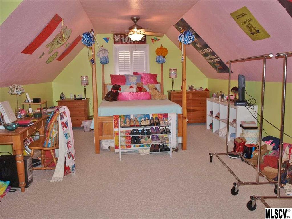 Lawsons Creek - Residential