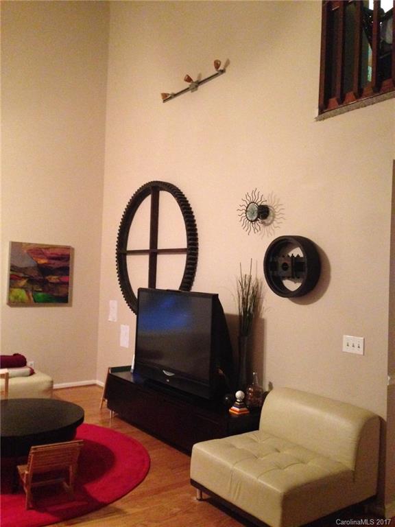 Tega Cay - Residential