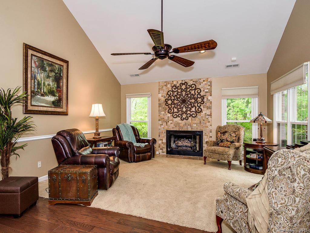 Carsons Pond - Residential