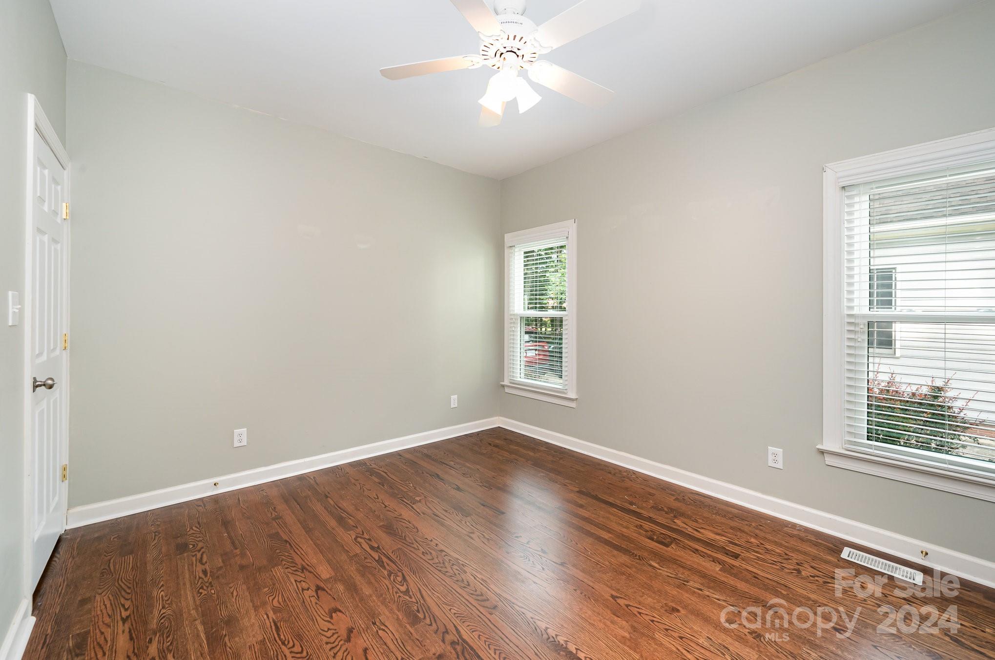 Hunters Gate - Residential