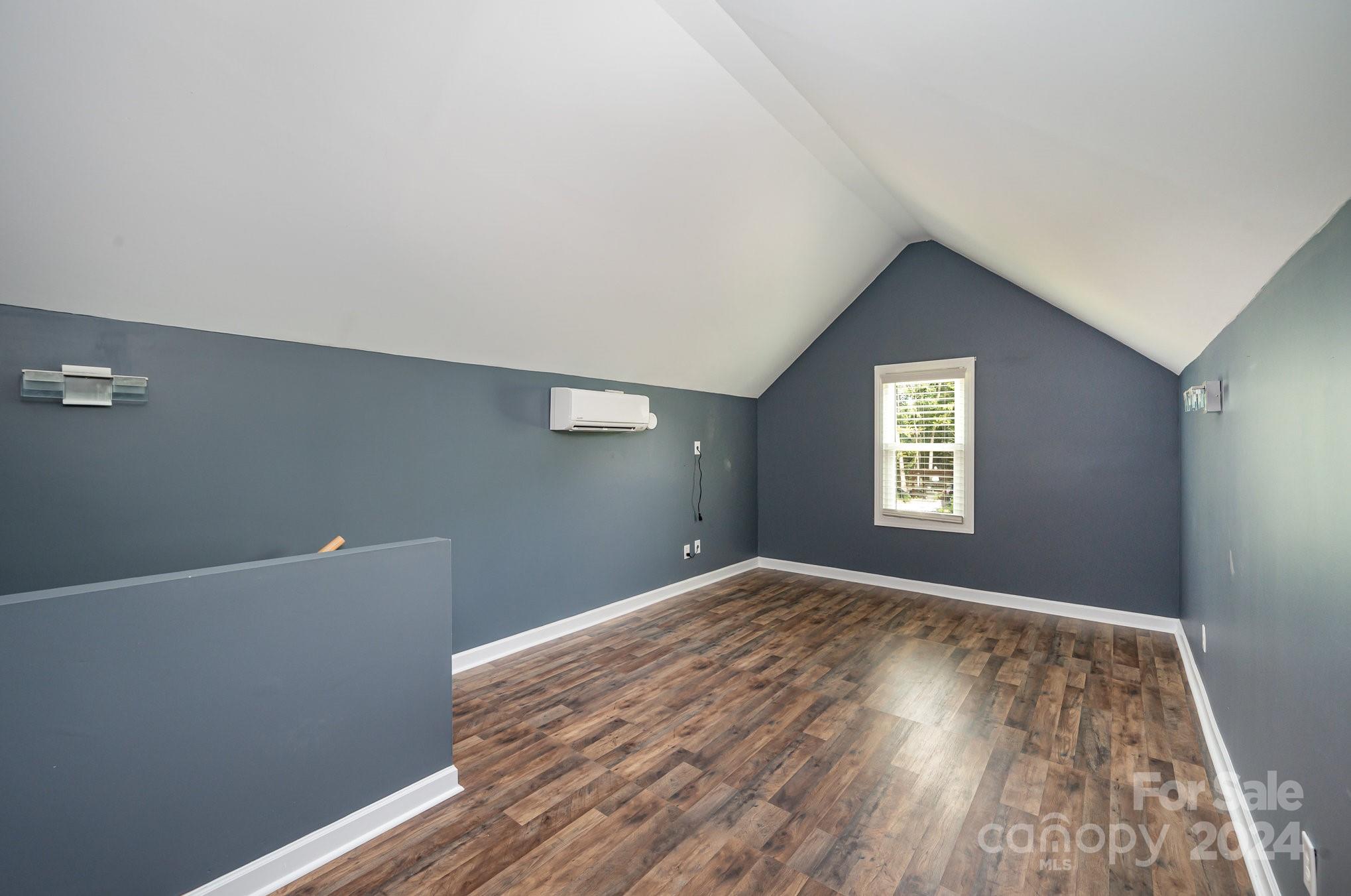 Hunters Gate - Residential