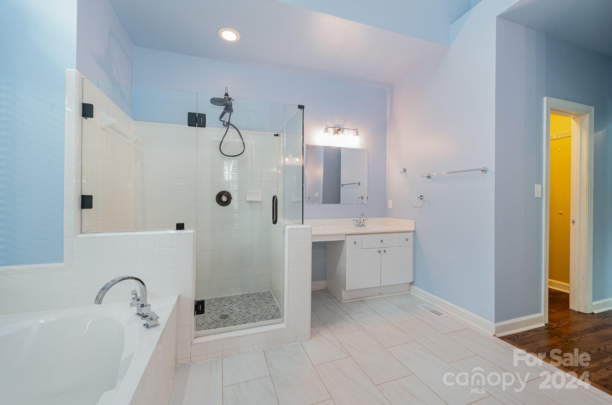 Hunters Gate - Residential