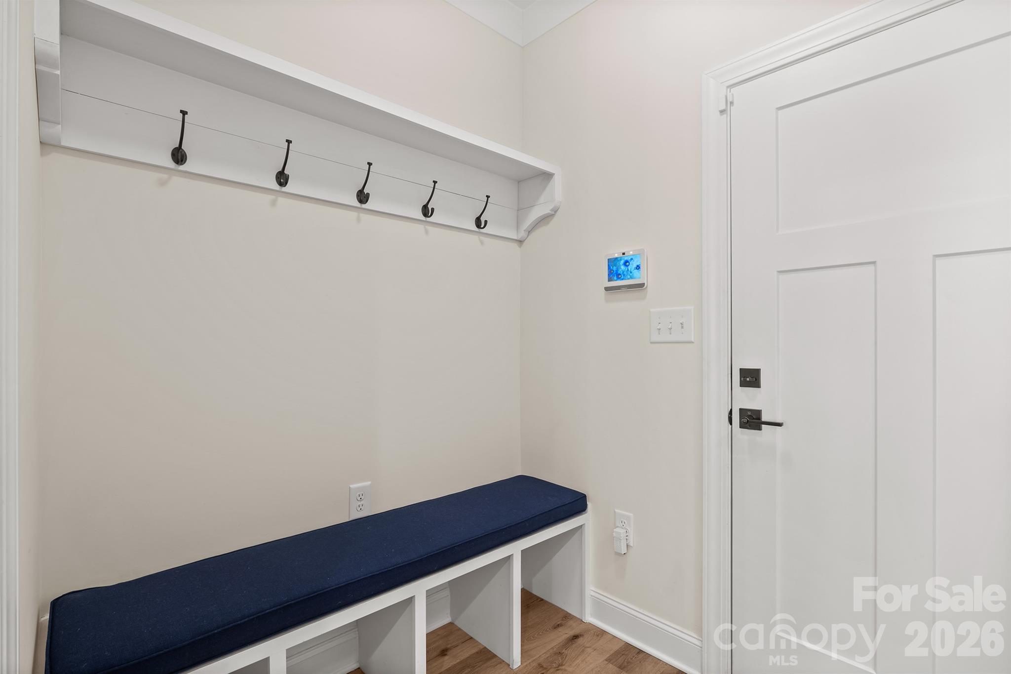 MAGNOLIA GLEN - Residential