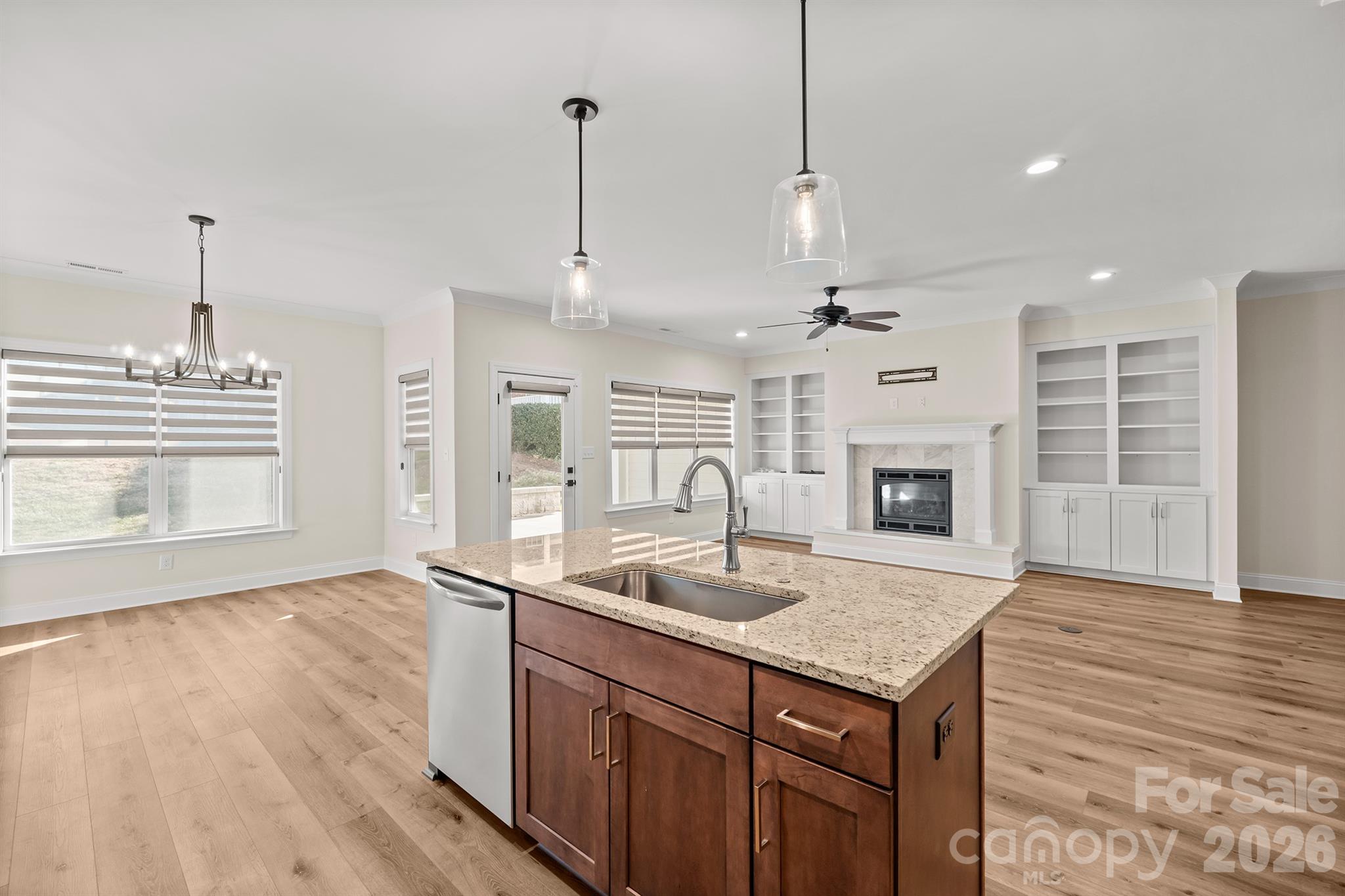 MAGNOLIA GLEN - Residential