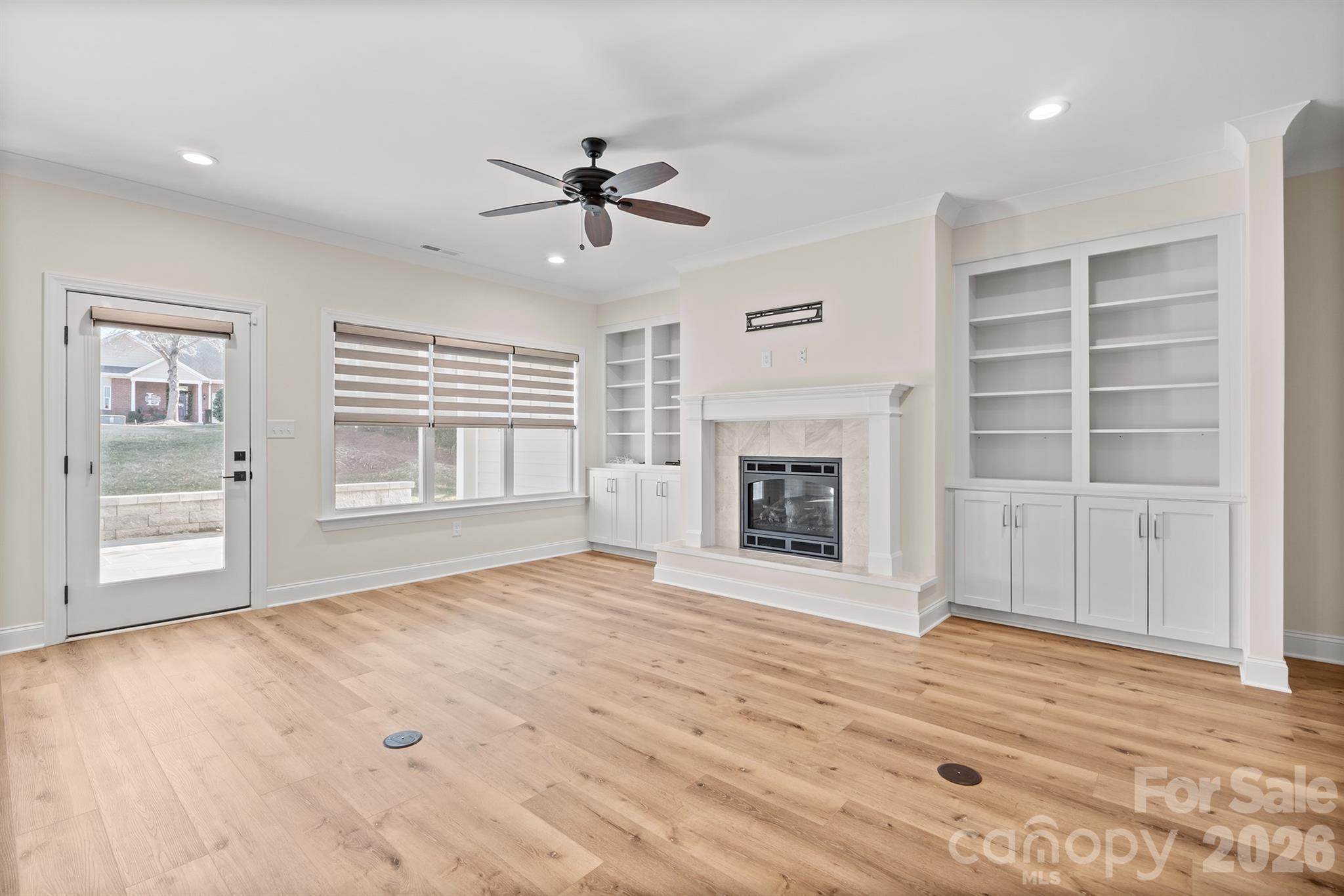 MAGNOLIA GLEN - Residential