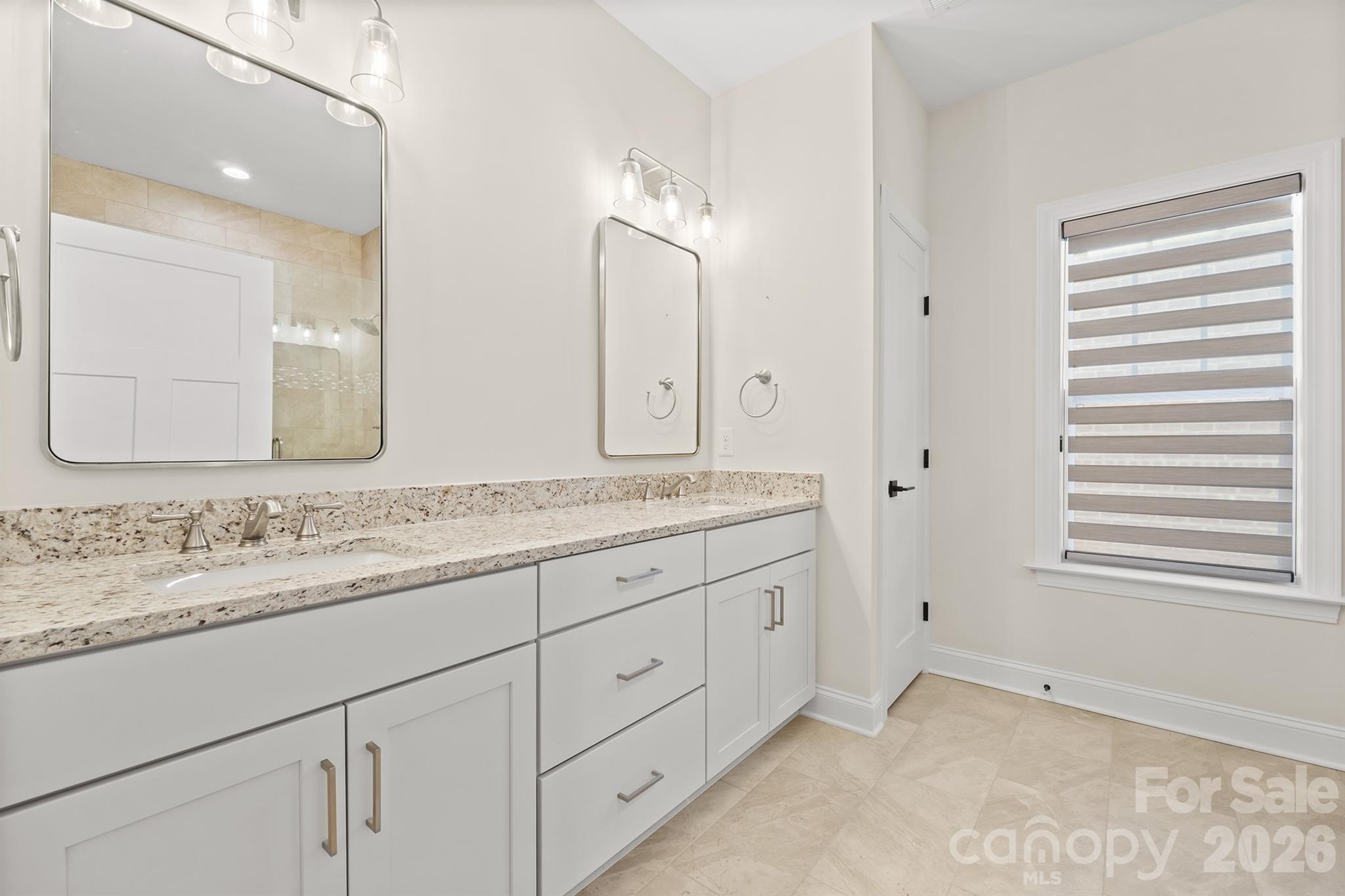 MAGNOLIA GLEN - Residential