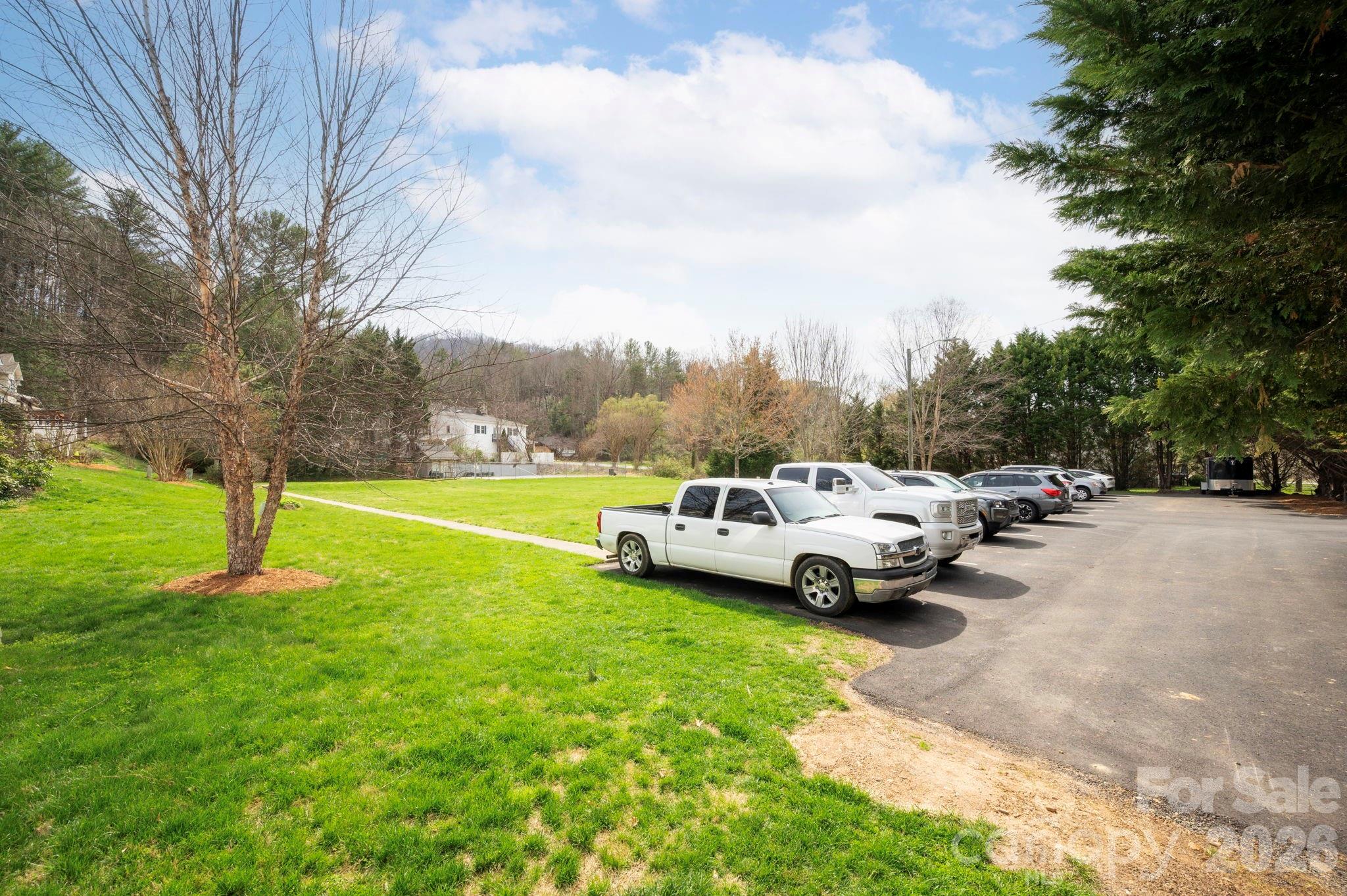 Brookhaven Village - Residential
