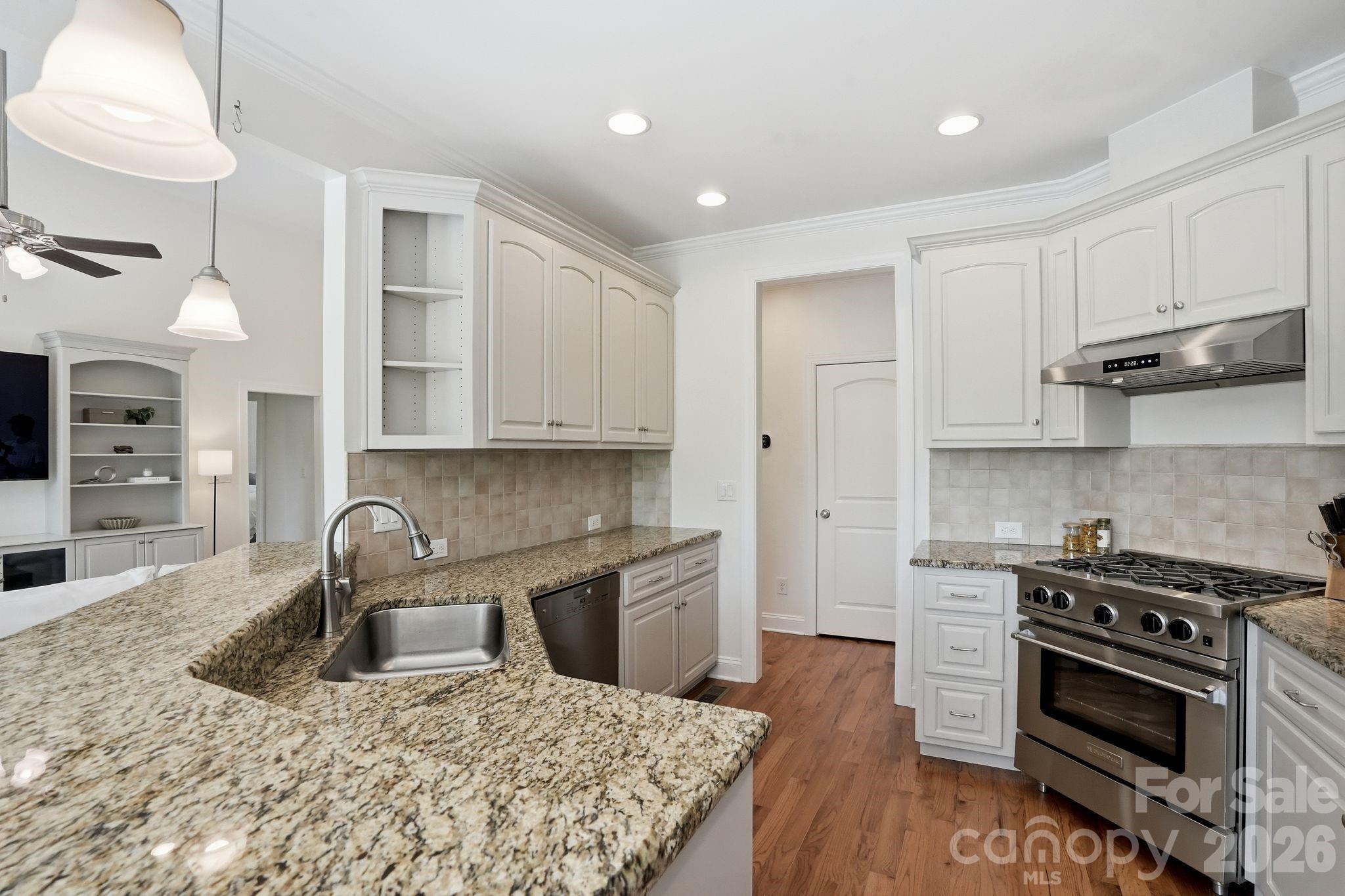 Browns Cove - Residential