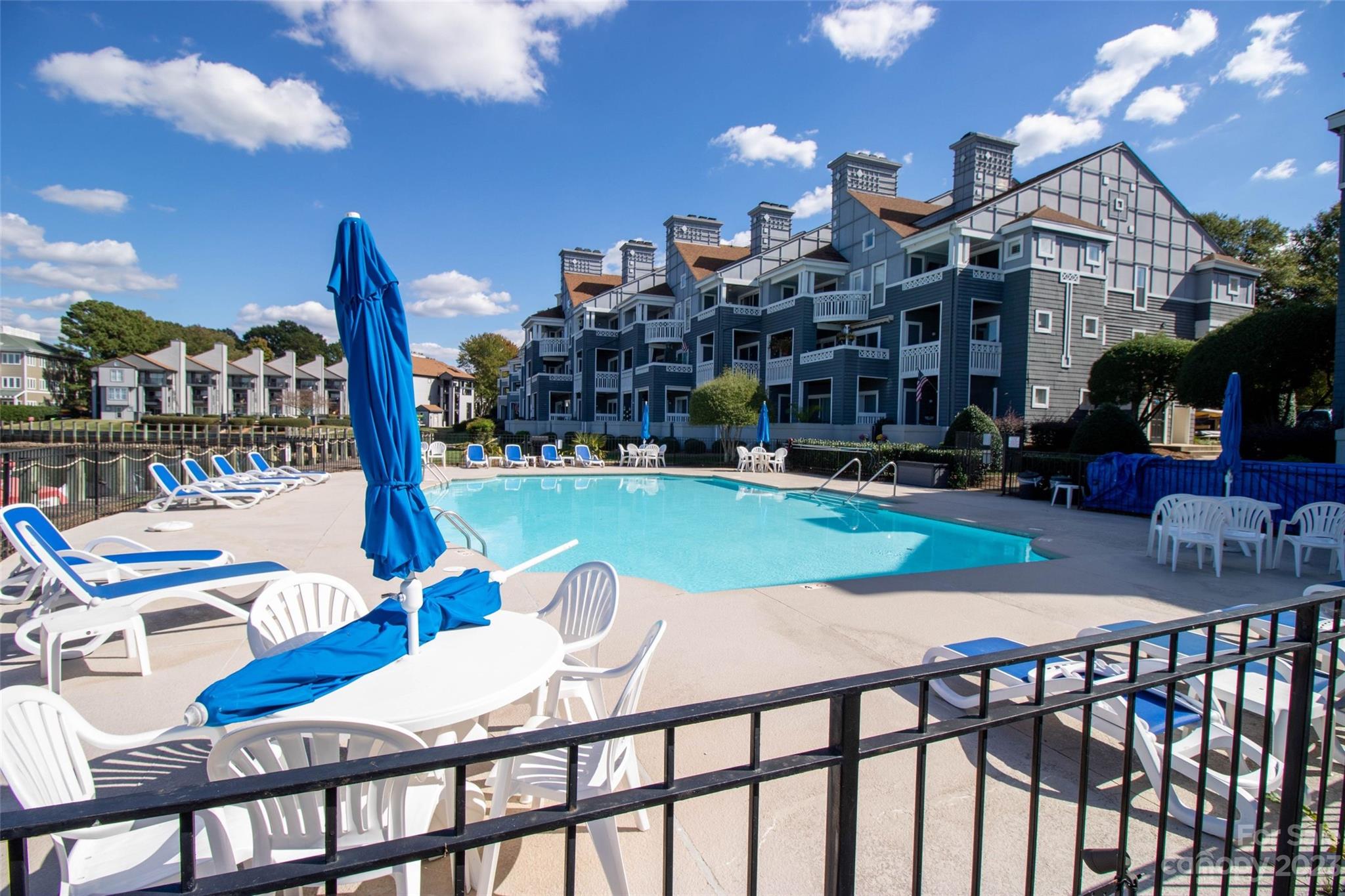 Vineyard Point - Residential