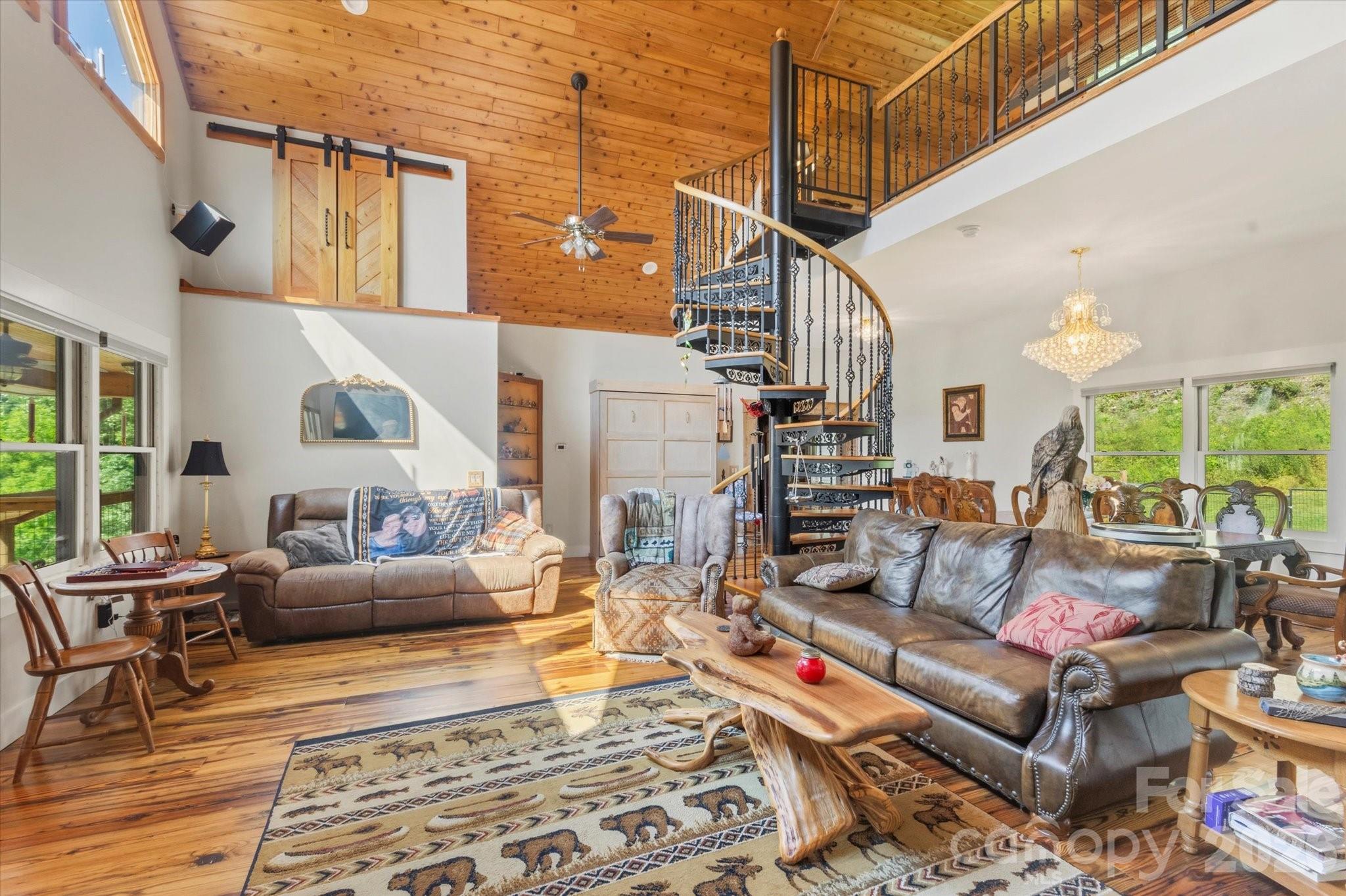 2533 Coopers Creek Road