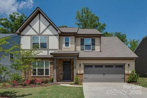 15130 Oleander Drive Charlotte NC 28278