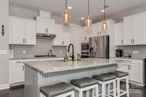 15130 Oleander Drive