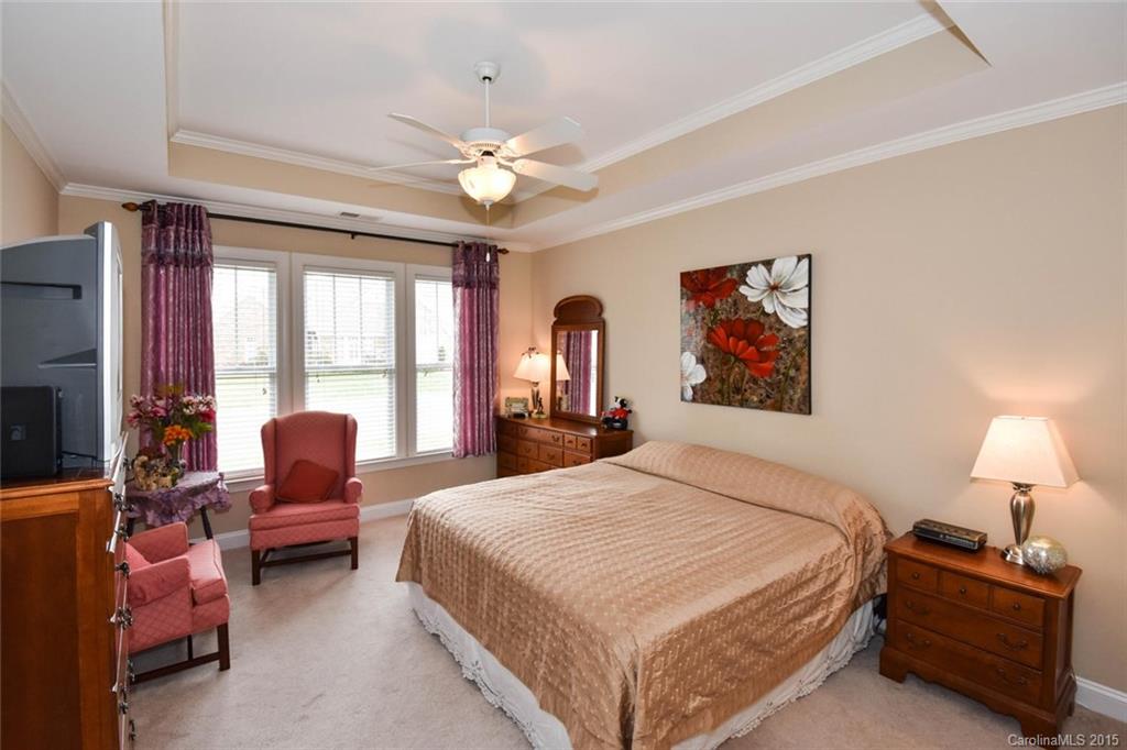 Bella Sera Villas - Residential