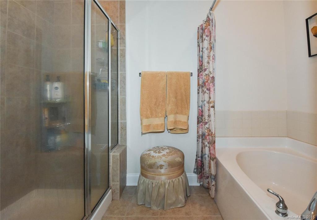 Bella Sera Villas - Residential