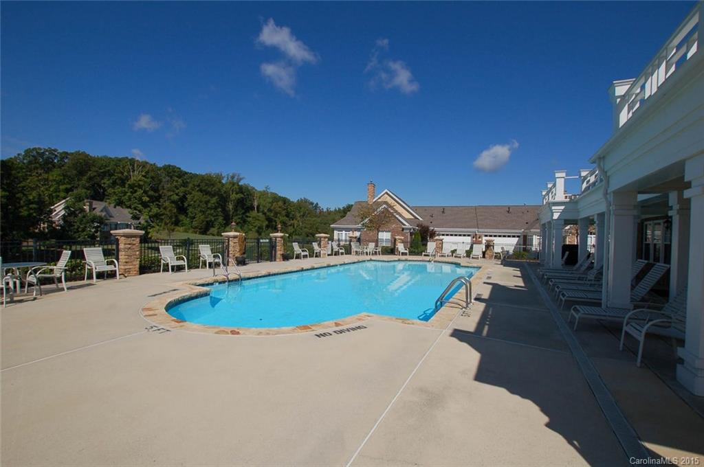 Bella Sera Villas - Residential