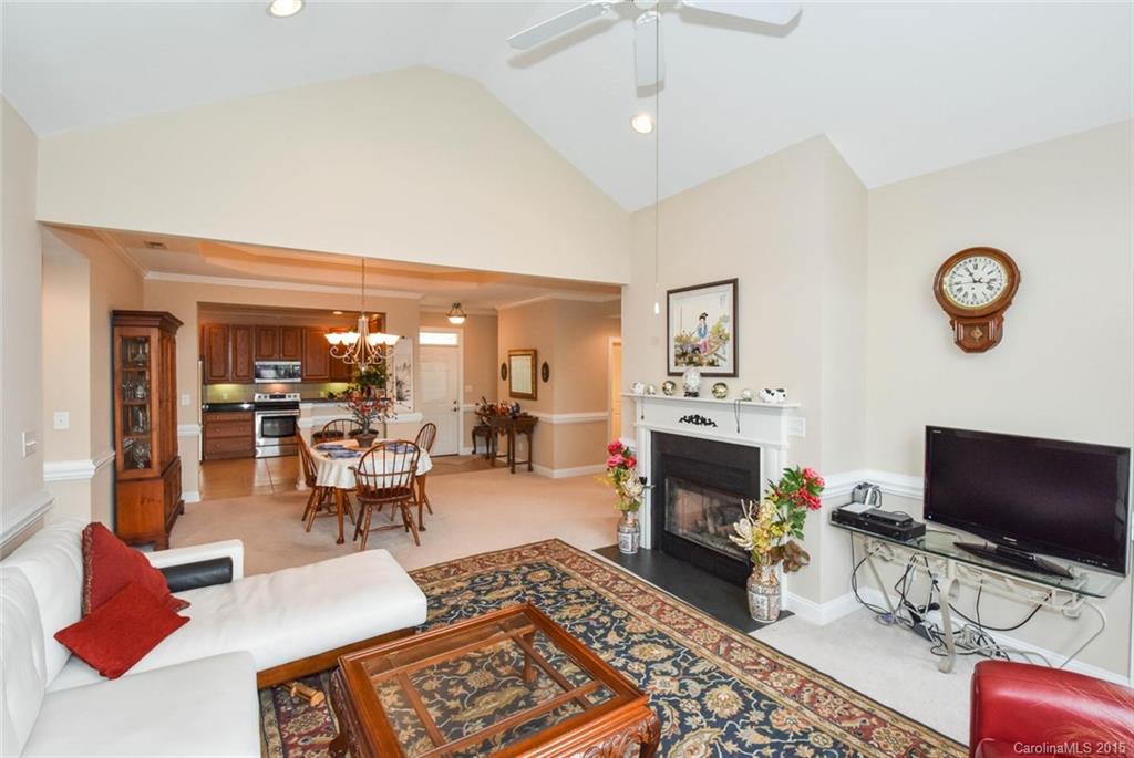 Bella Sera Villas - Residential