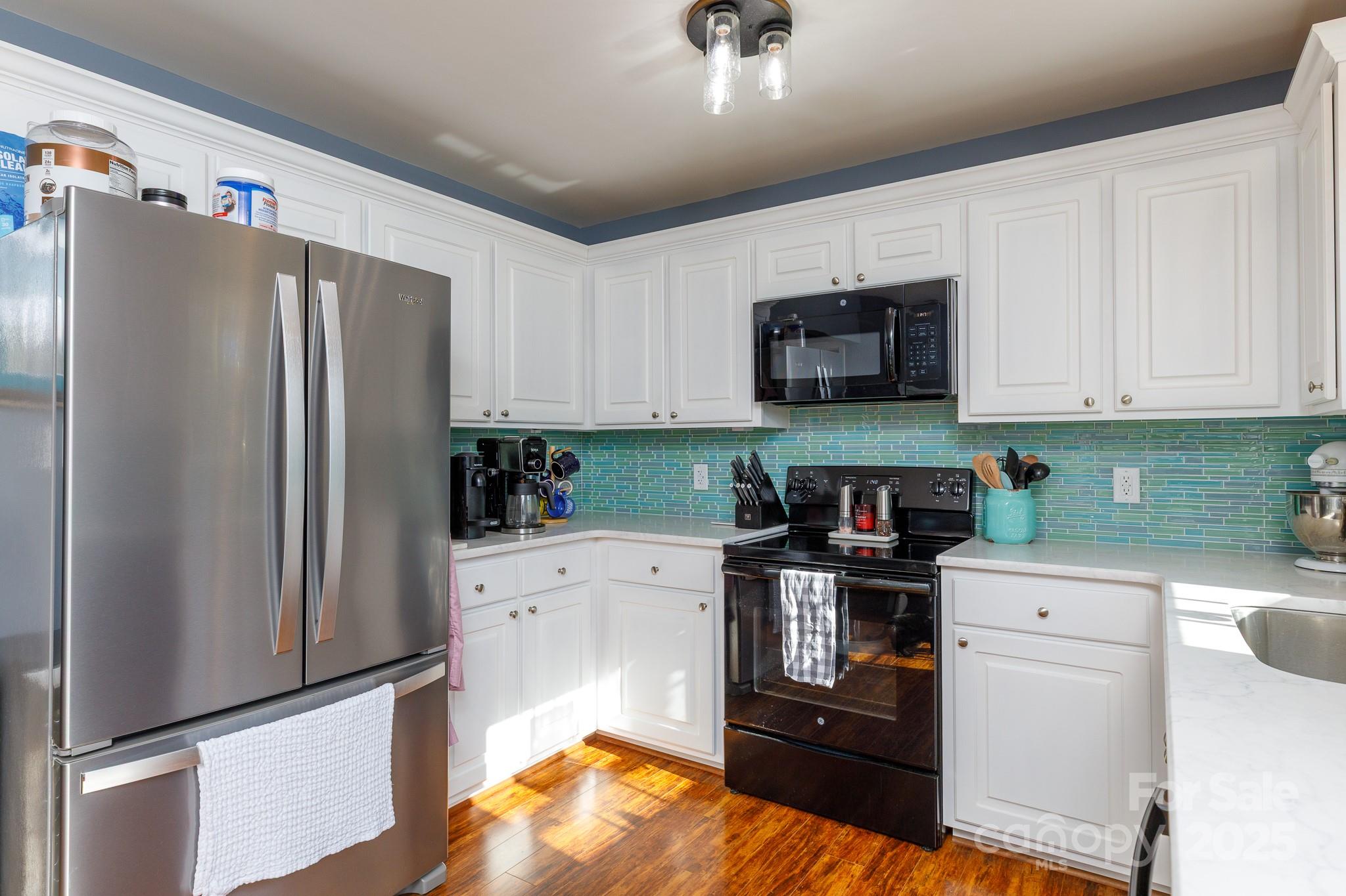 Lincoln Estates - Residential