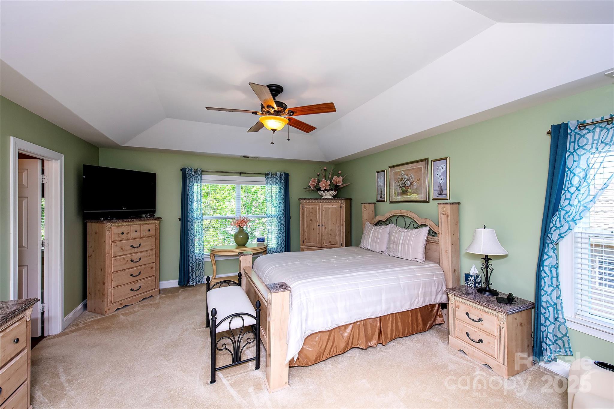 English Trails - Residential