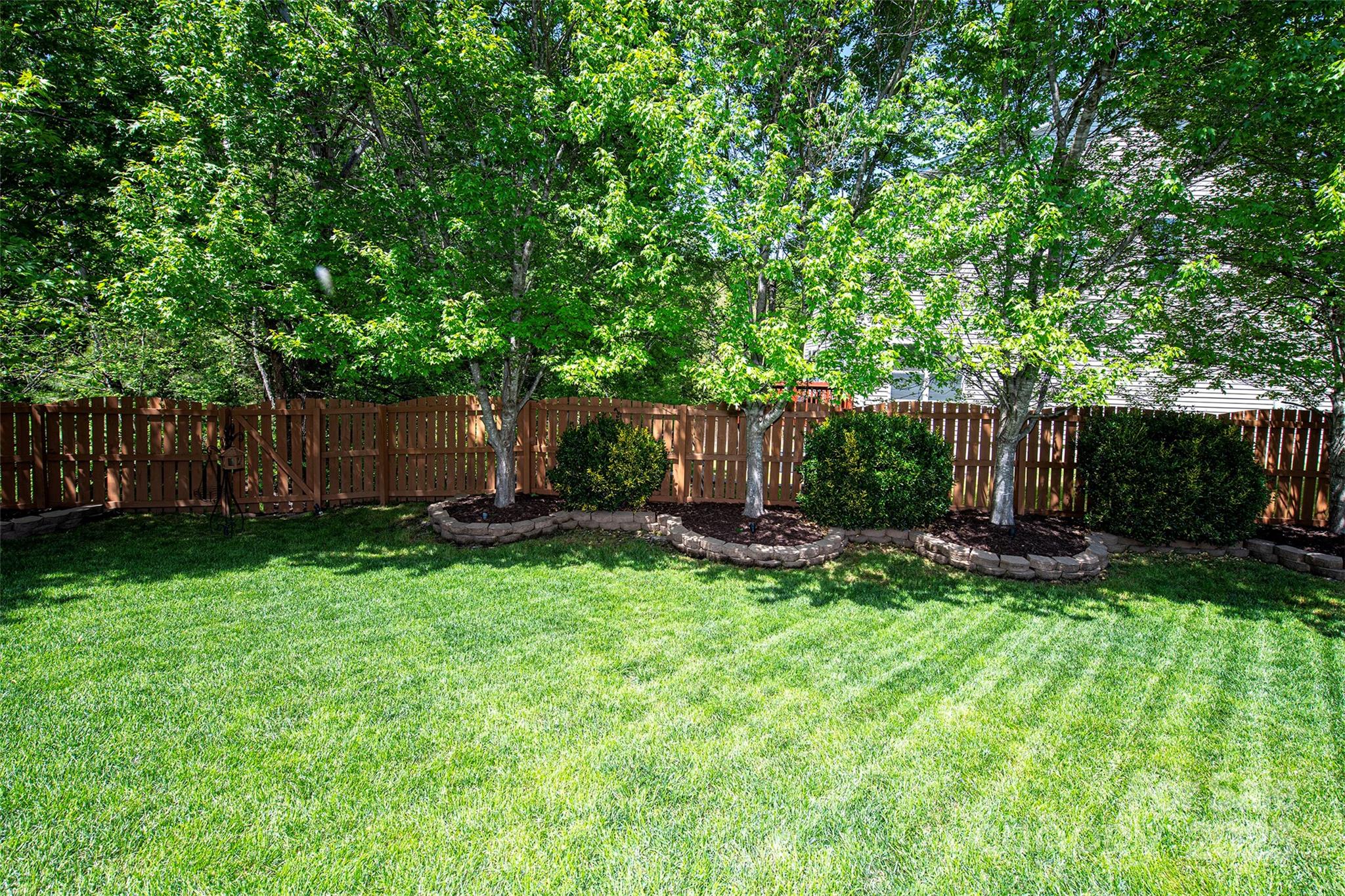 English Trails - Residential