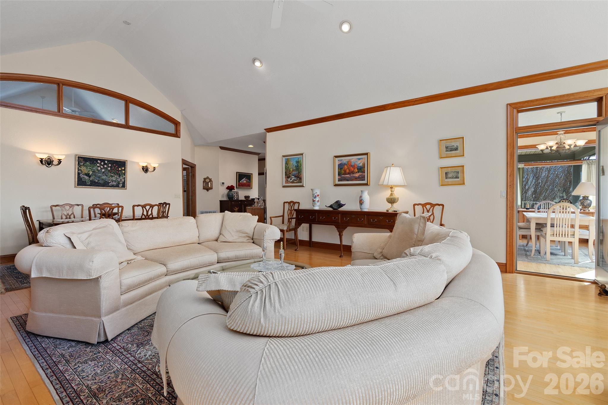 Laurel Ridge - Residential