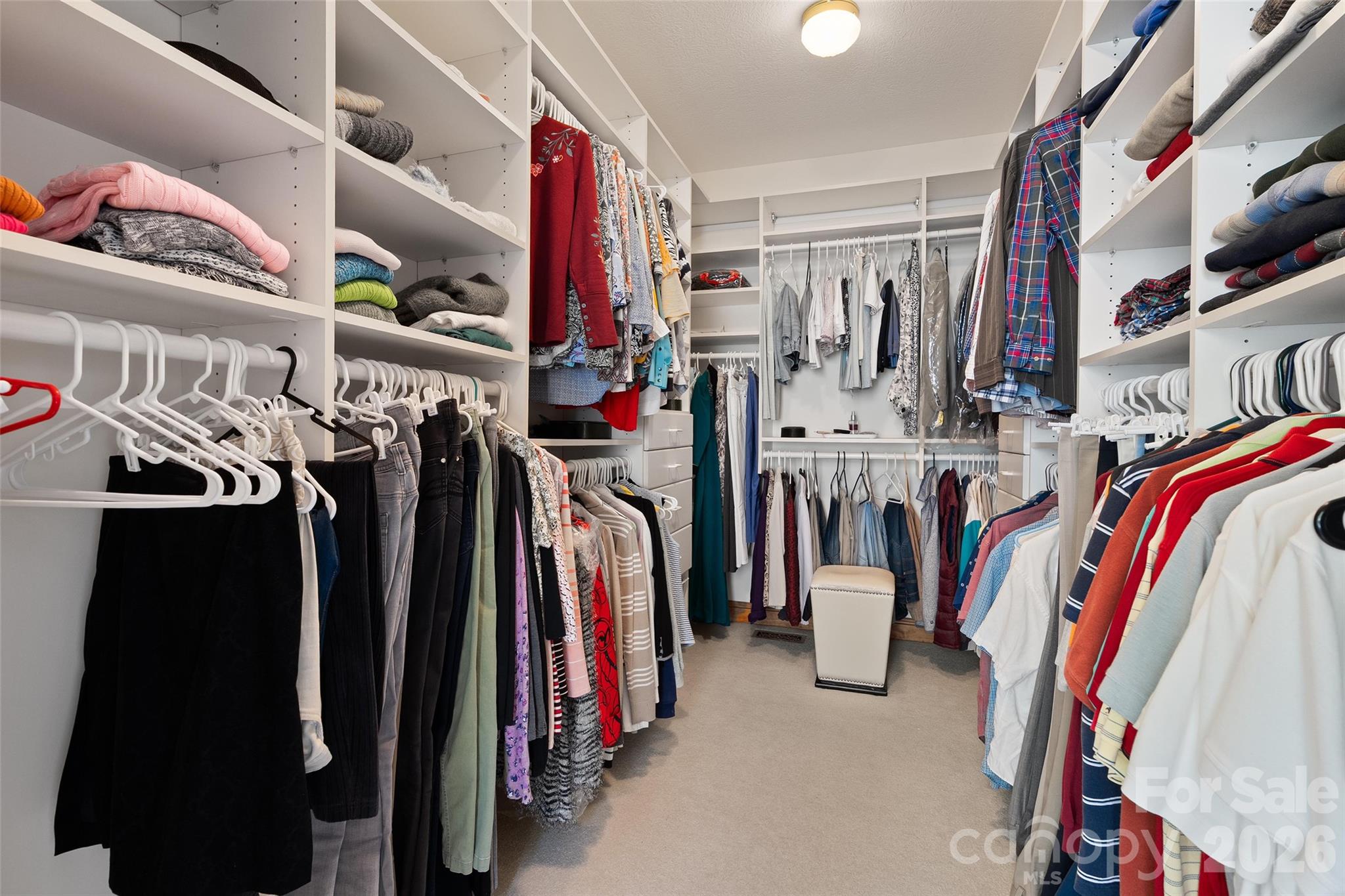 Laurel Ridge - Residential