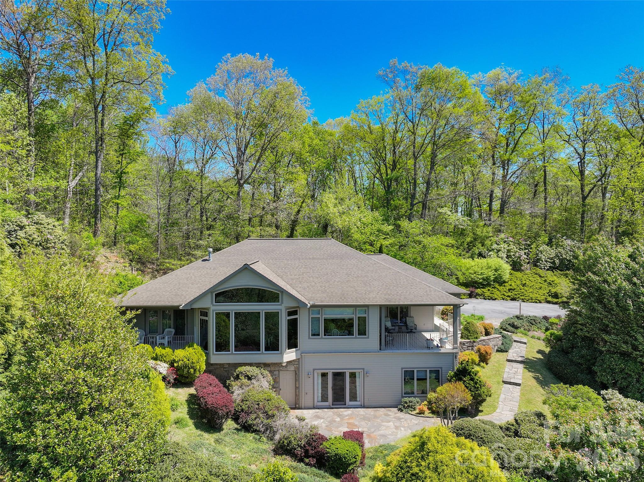 Laurel Ridge - Residential