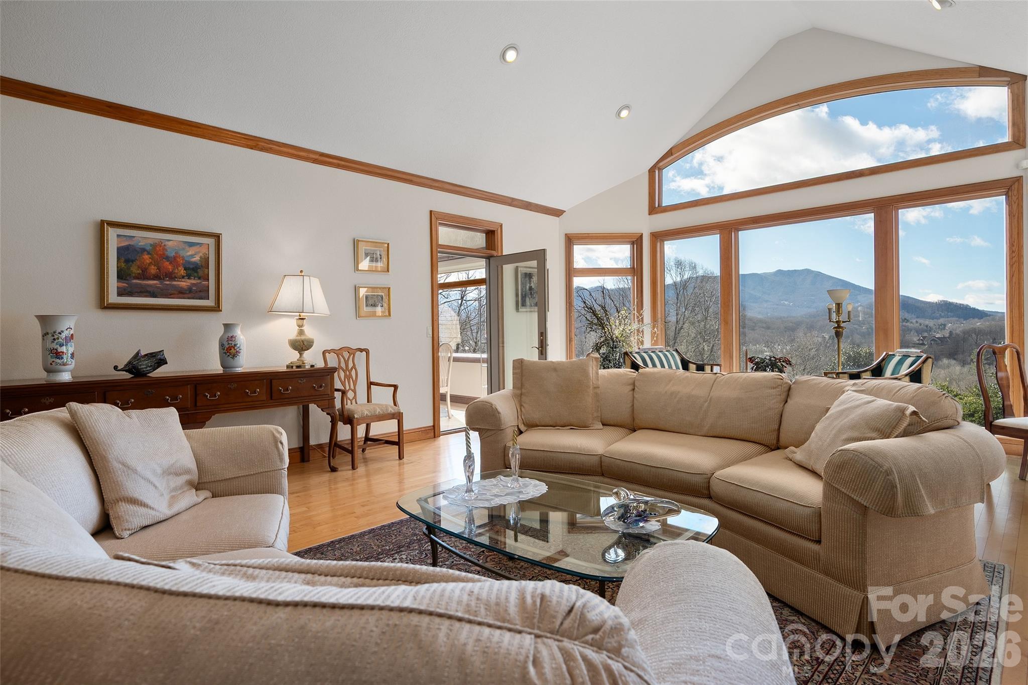 Laurel Ridge - Residential