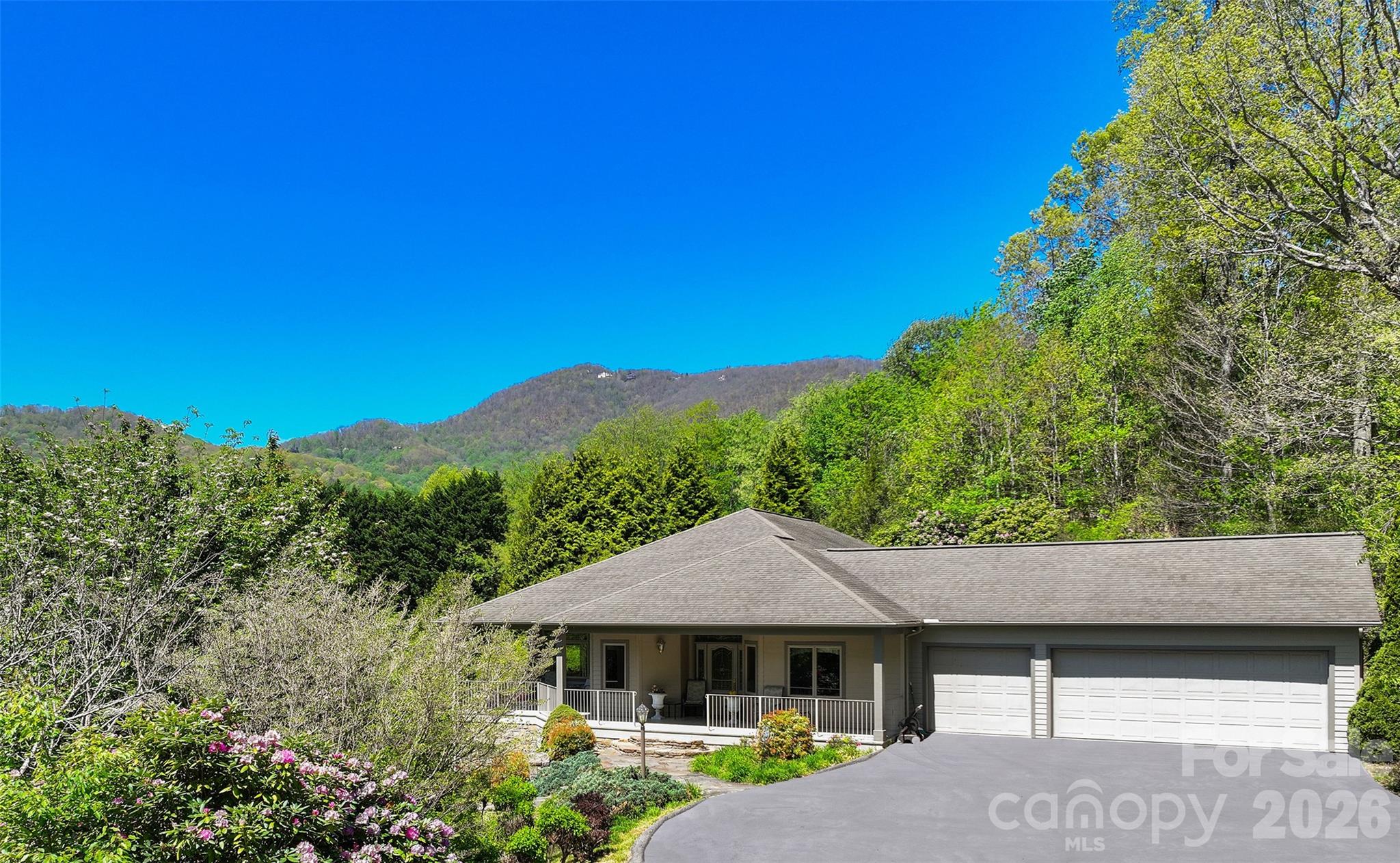 Laurel Ridge - Residential