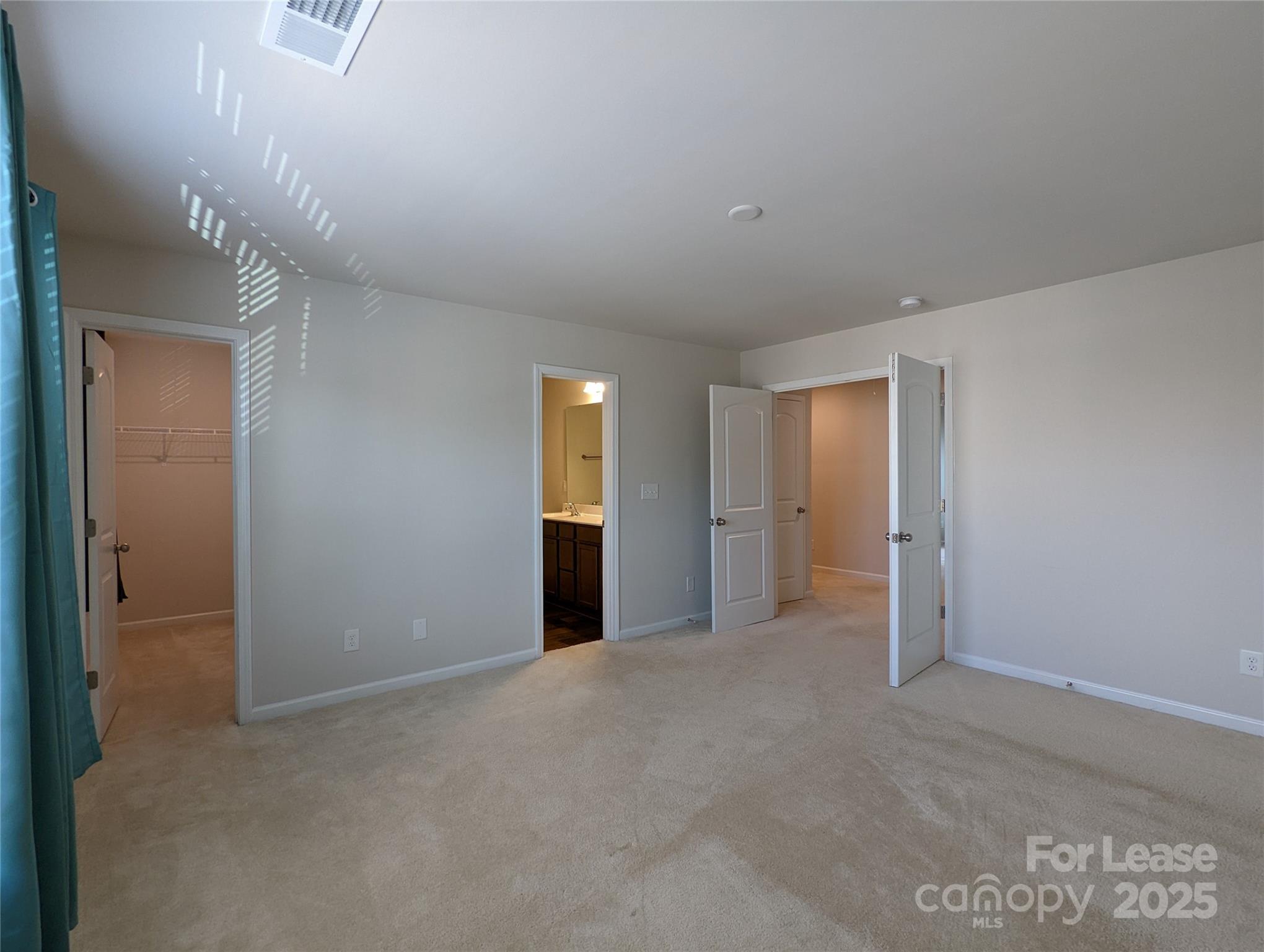 McDowell Crossing - Residential Lease