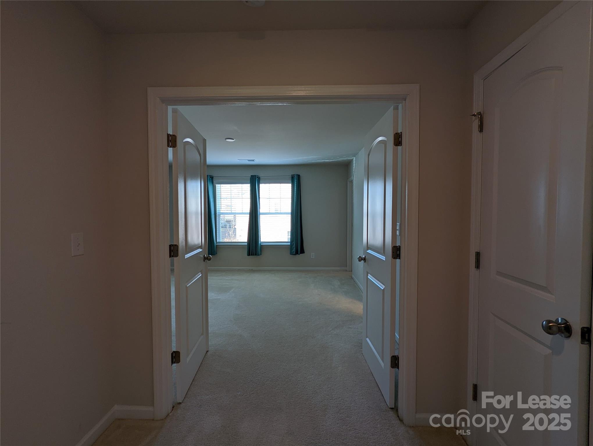 McDowell Crossing - Residential Lease