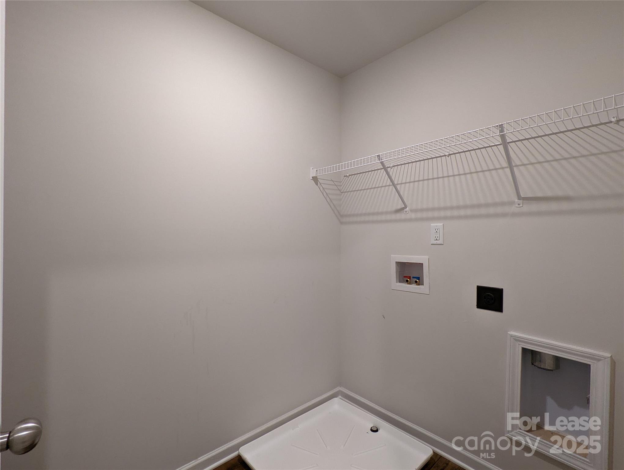 McDowell Crossing - Residential Lease