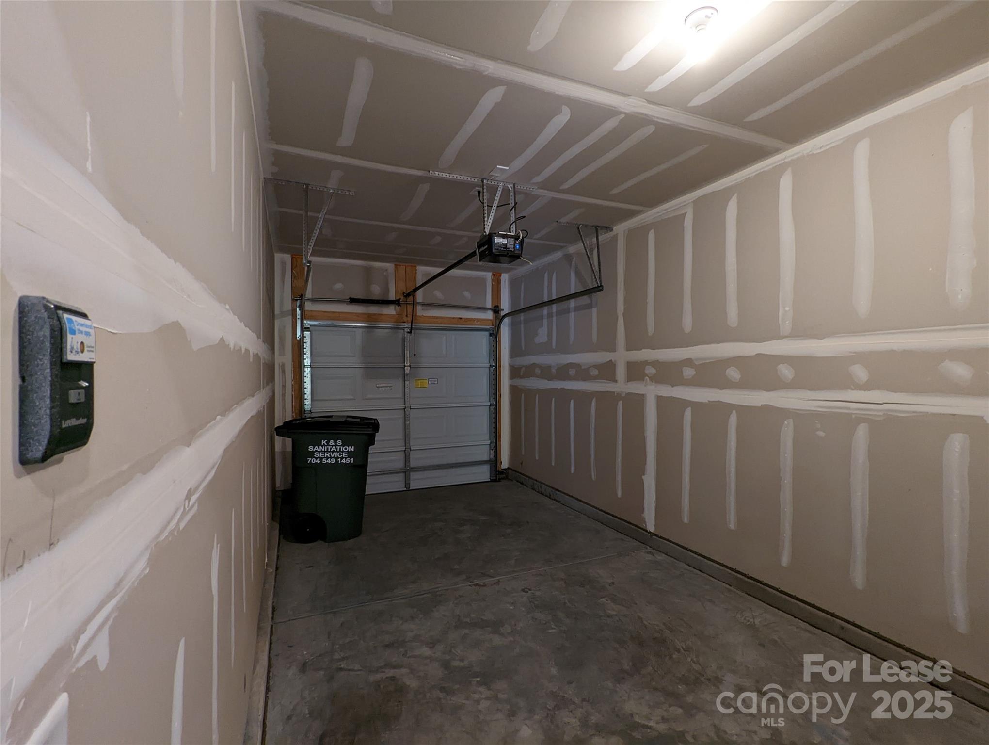 McDowell Crossing - Residential Lease